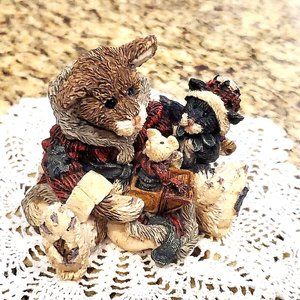 Vtg. Boyds Bears & Friends Cookie the Santa Cat 1994 Resin #2237 Retired